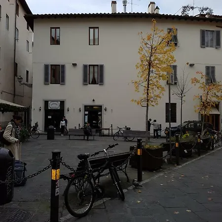 Ponte Vecchio Apartment